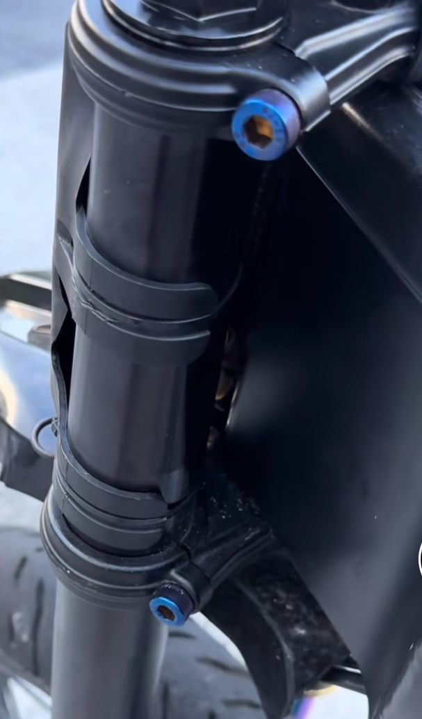 Titanium Tuttio Triple Clamp Bolts (4)